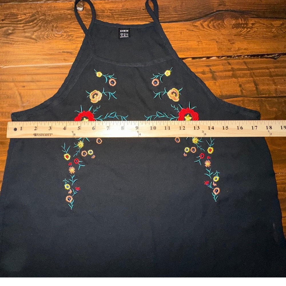 Shein Black Floral Embroidered Halter Neck Cami Tank Top Womens Medium Boho - Picture 4 of 4